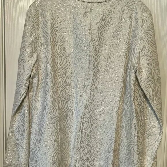 Additions by Chico's lightweight jacket - Picture 4 of 5